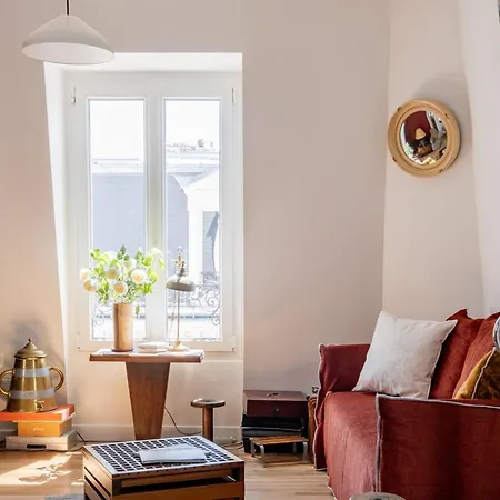 Veeve - Harmonious Hues Parigi