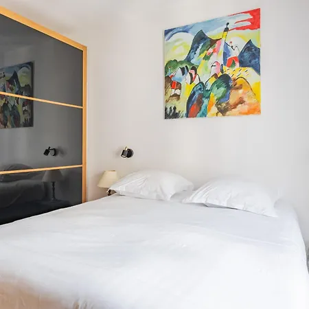 Apartment Veeve - Harmonious Hues *