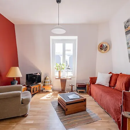Apartment Veeve - Harmonious Hues